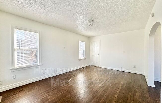 1224 SW 35 ST
