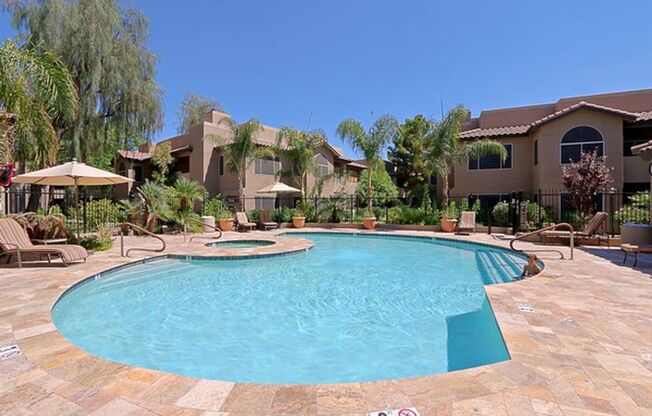 Furnished North Scottsdale Condo off the 101 loop!!