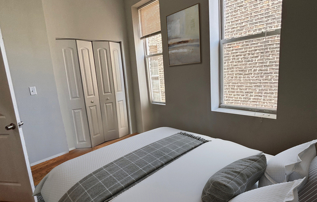 1406 W Superior St 3R