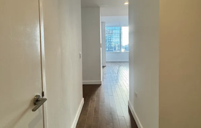 2 beds, 2 baths, $7,995, Unit 36B