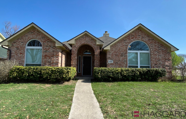 Renovated Frisco Home 3/2/2 in Quite Neighborhood is a Must See!