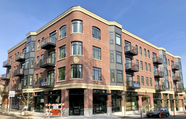 21 Astor