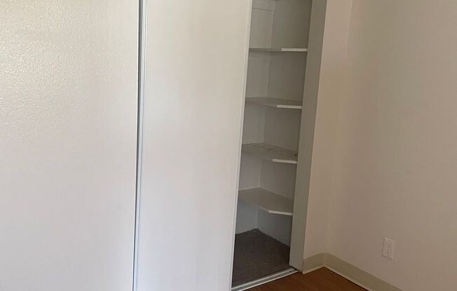 1 bed, 1 bath, 592 sqft, $929, Unit 106