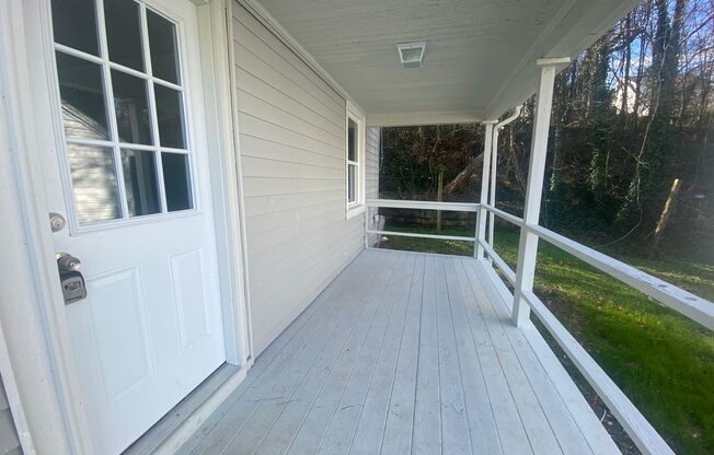 1 Story House with Hardwood Floors