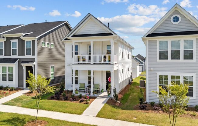 Stunning 3BR Home with Spacious Open Layout, Community Pool & Playground