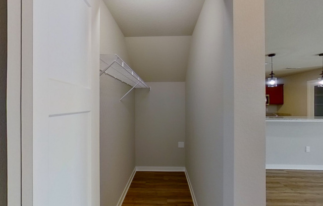 1 bed, 1 bath, 1,021 sqft, $1,465, Unit 5