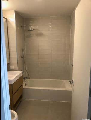 1 bed, 1 bath, $2,600, Unit 5E