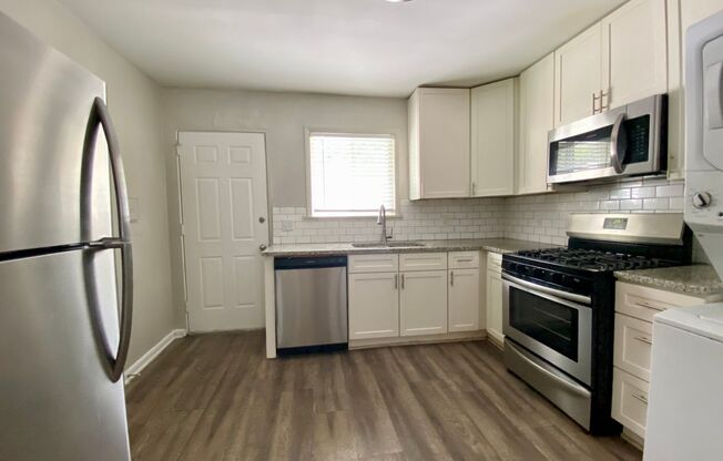 2 beds, 1 bath, 850 sqft, $1,670, Unit 485-C47