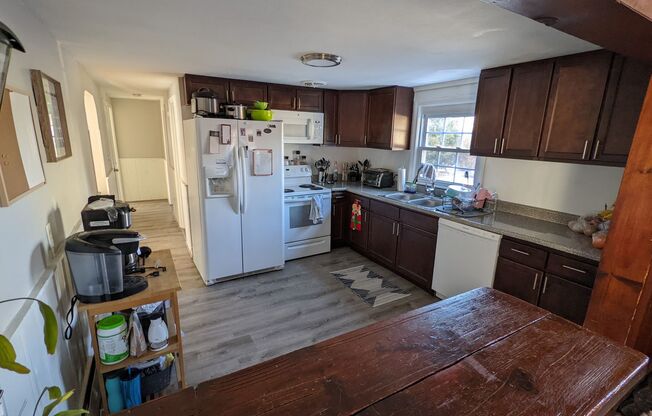 House for Rent - Sixteen Acres