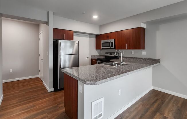 Studio, 1 bath, 604 sqft, $1,895, Unit Apt 302