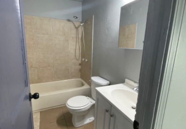 148 TARLTON ST