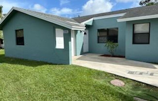 3 beds, 2 baths, $2,950