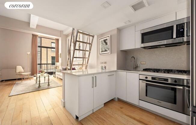 1 bed, 2 baths, 975 sqft, $8,500, Unit 11NO