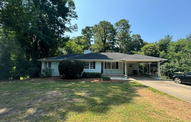 Large 5-Points House off South UGA Campus!