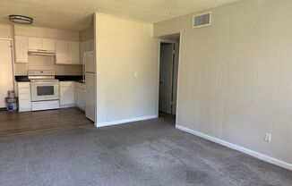 2 beds, 1 bath, 791 sqft, $1,500, Unit F