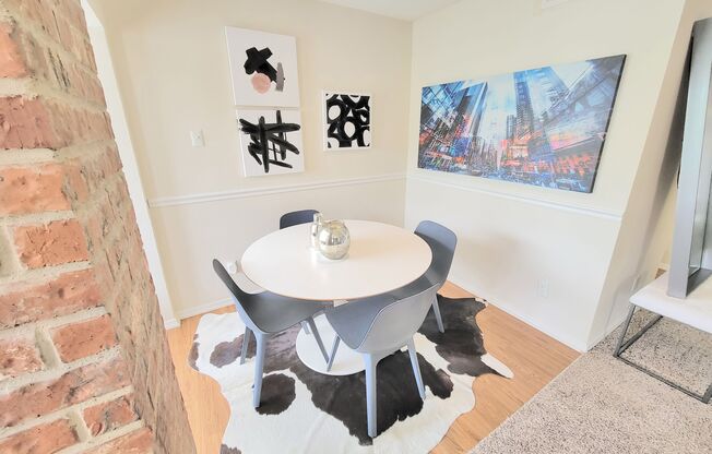 1 bed, 1 bath, 840 sqft, $1,330