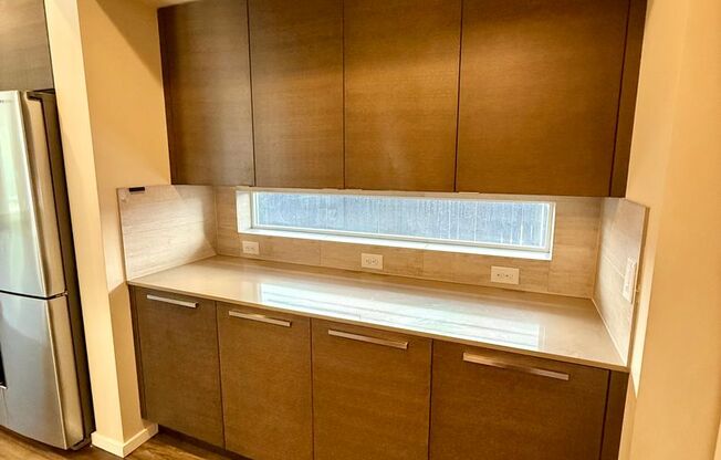 Stylish 4-Bed, 4-Bath Luxury Home