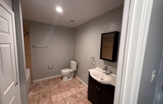 1 bed, 1 bath, $1,200, Unit 1D