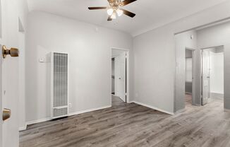 2 beds, 1 bath, 552 sqft, $1,895, Unit 726-03