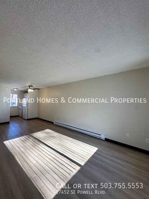 17452 SE POWELL BLVD