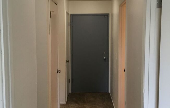2 beds, 2 baths, 847 sqft, $1,395, Unit 15
