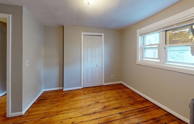 18 20 KELLEY CT