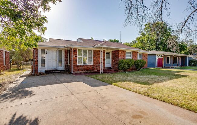 Ready for New Tenants-  4 Bed, 1 Bath Home in Richland Hills, Large Backyard, Birdville ISD- 76118
