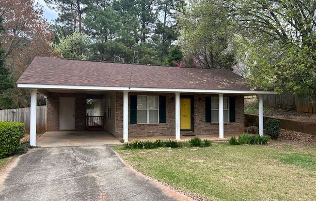 785 Iroquois Circle Auburn, AL 36830