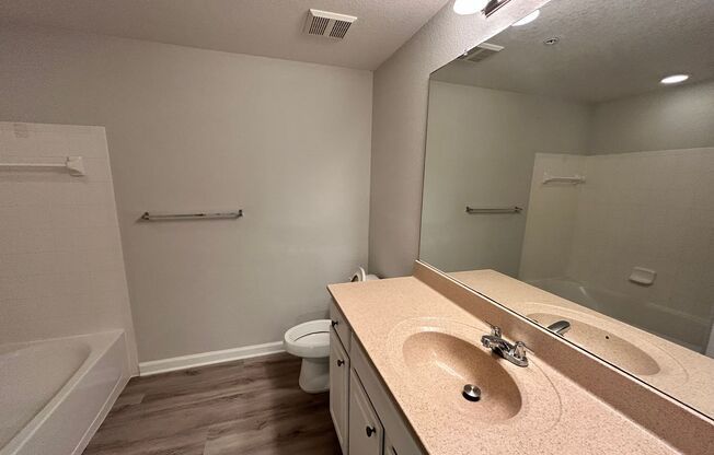 2 beds, 2 baths, $1,550, Unit # 1101