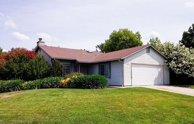$500 MOVE IN SPECIAL OFF FIRST MONTHS RENT.