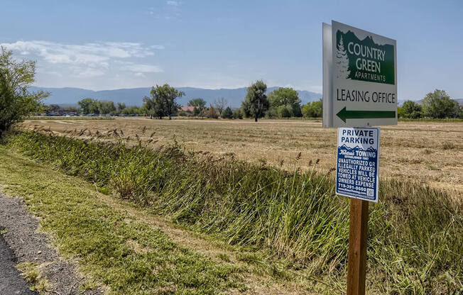 scenic mountain views at country green apartments