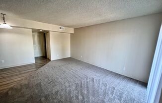 1 bed, 1 bath, 700 sqft, $1,555, Unit 84