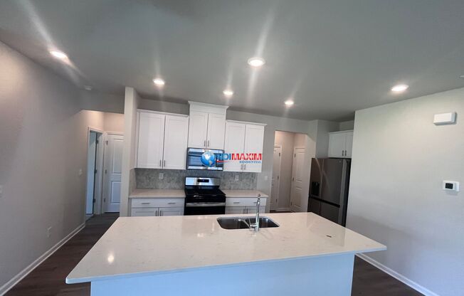 4-bedroom house in gated community in Lawrenceville