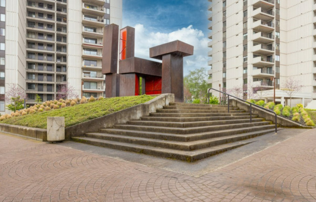 3 beds, 2 baths, $5,750, Unit # 1742