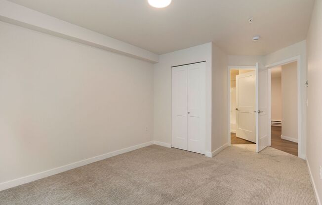 2 beds, 2 baths, 1,005 sqft, $2,895, Unit 307