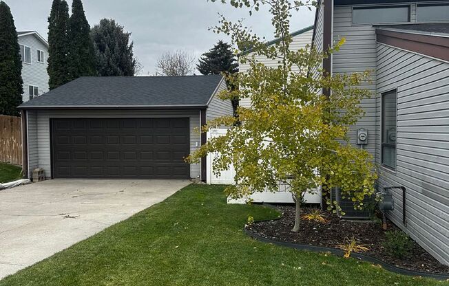 Wonderful Single-Family Home in The Highland Area