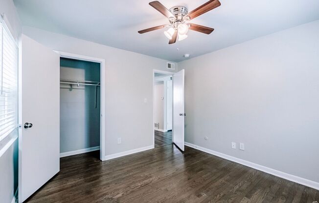 2 beds, 1 bath, 850 sqft, $1,250, Unit 00-E8