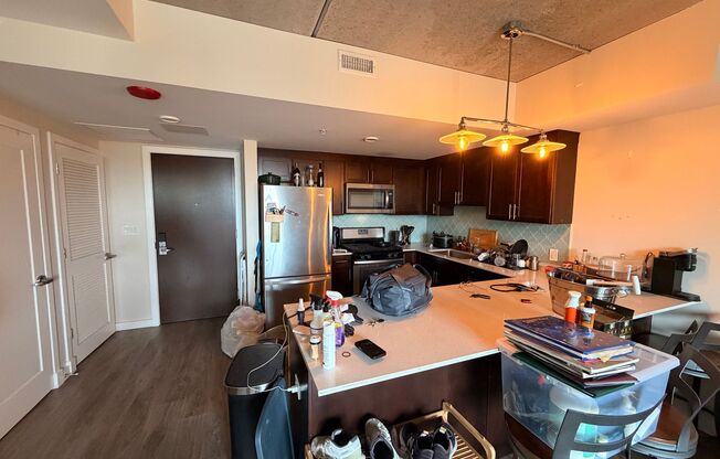 1 bed, 1 bath, 651 sqft, $2,300, Unit 405