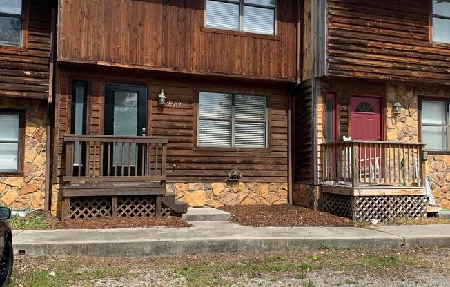 2 Bedroom 2 Bath Townhouse