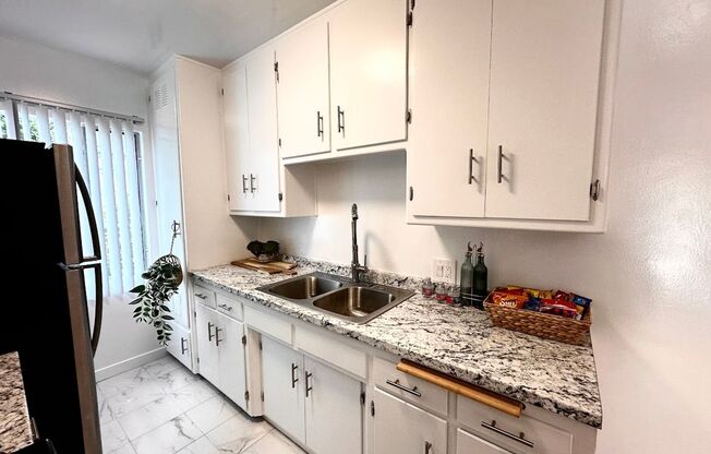 15th Street Apartments