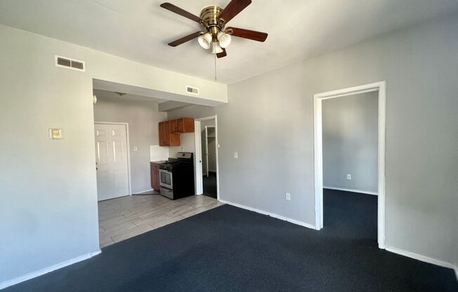 2531 N Tripp Ave