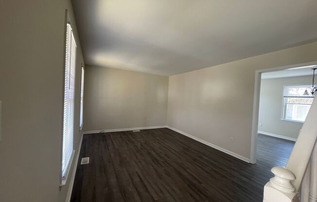 1014 Colonial Dr, Colonial Heights, VA 23834