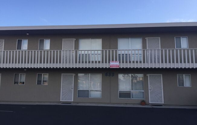 1 bed, 1 bath, 686 sqft, $1,700, Unit #13