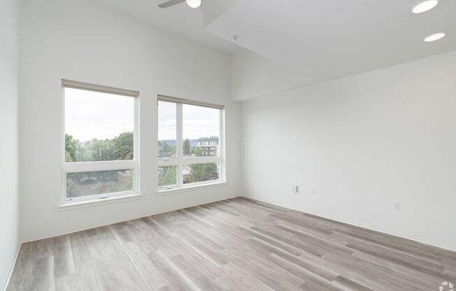 1 bed, 1 bath, 435 sqft, $1,350, Unit 612