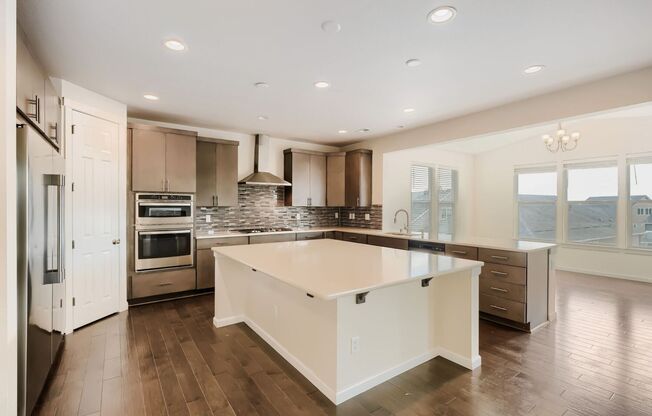 Amazing 6bed/3bath home in Edgewood, WA!