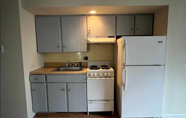 1 bed, 1 bath, 500 sqft, $1,150, Unit 407