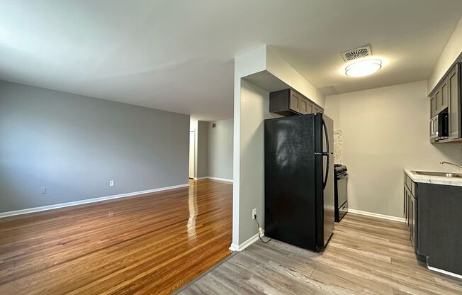 8410 BUSTLETON AVE