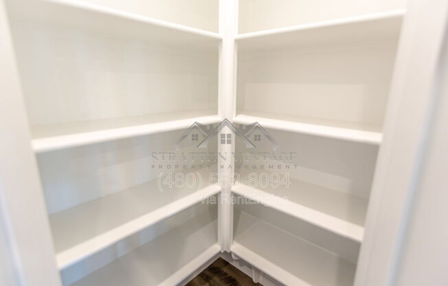 3 beds, 2.5 baths, 2,107 sqft, $2,395, Unit 4