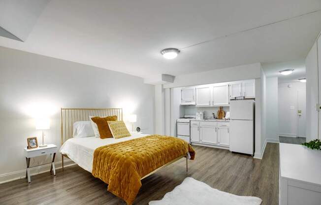 Cathedral Mansions Studio Apartment