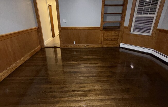 575 WELD ST
